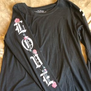 Long sleeve with roses